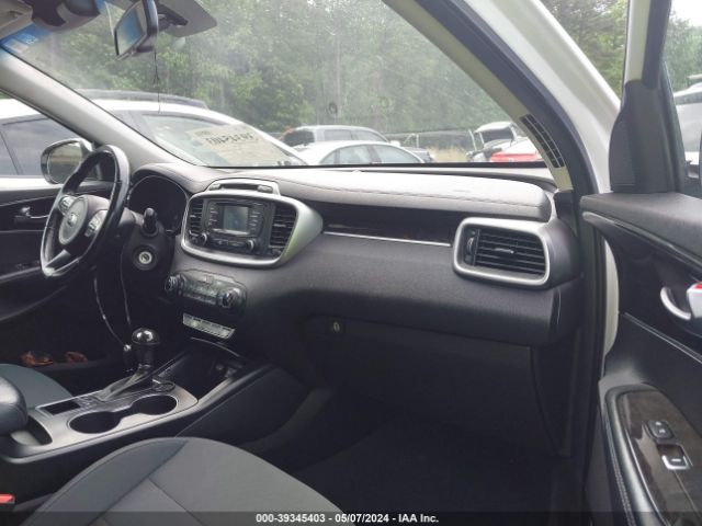 Photo 4 VIN: 5XYPGDA37GG048058 - KIA SORENTO 