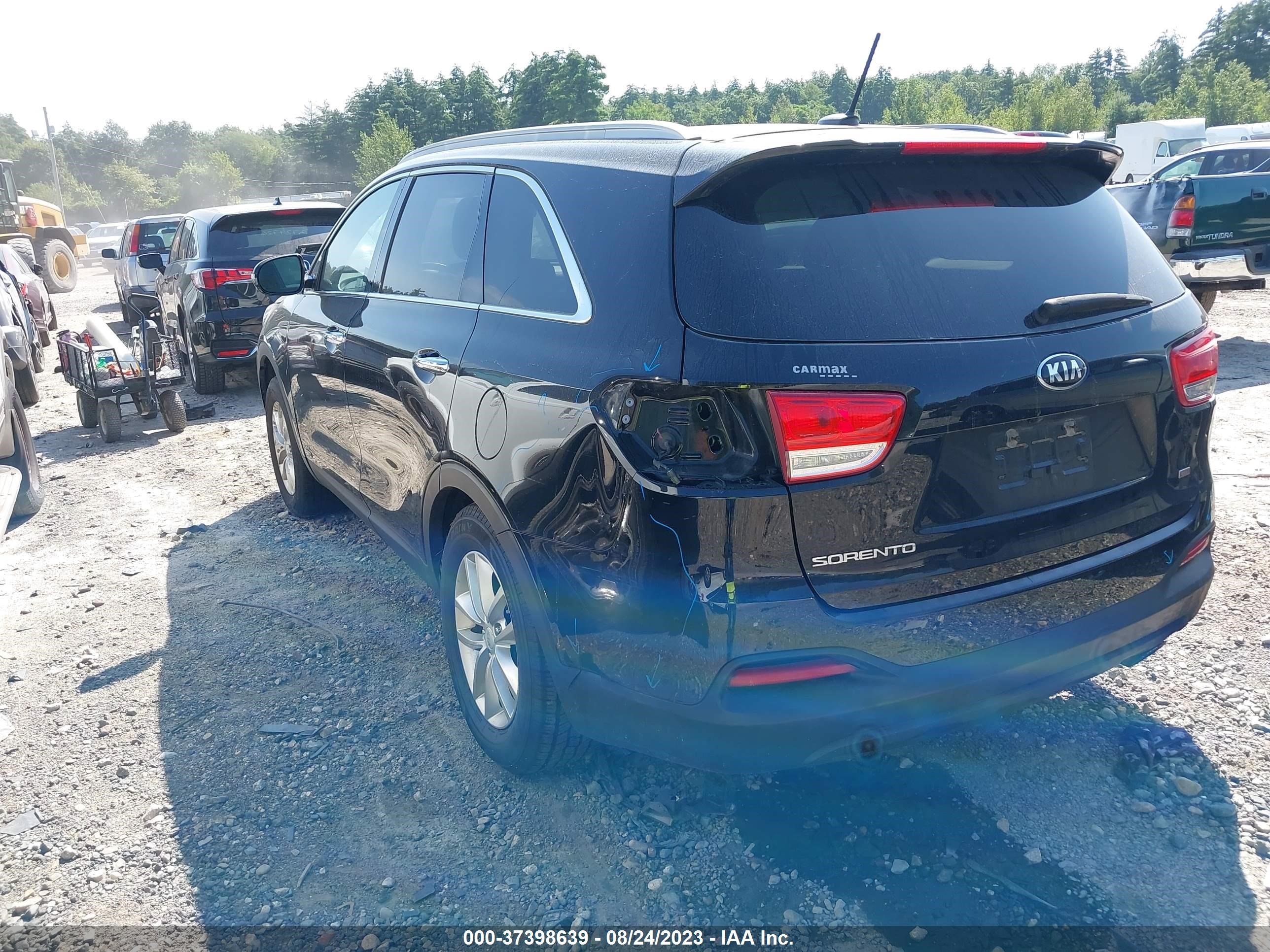 Photo 2 VIN: 5XYPGDA37GG159094 - KIA SORENTO 