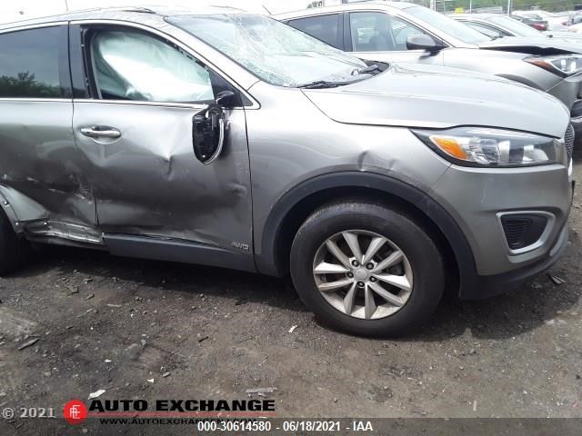 Photo 3 VIN: 5XYPGDA38HG328265 - KIA SORENTO 