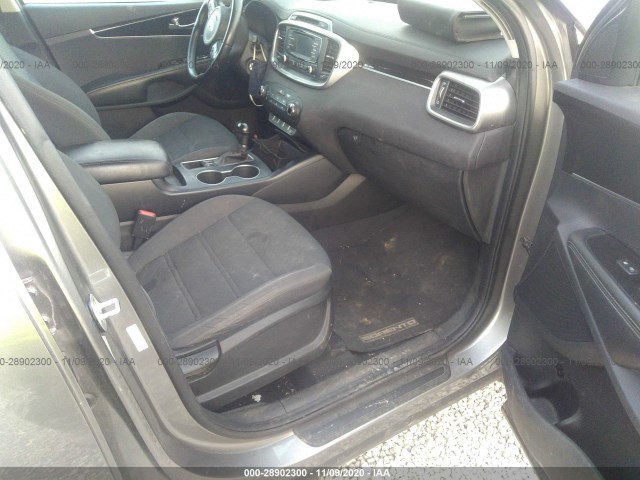 Photo 4 VIN: 5XYPGDA39GG061166 - KIA SORENTO 