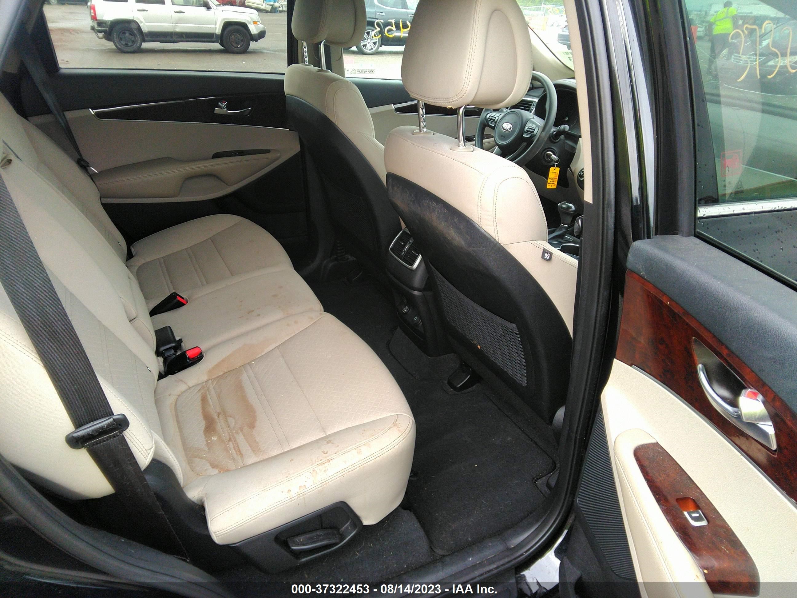 Photo 7 VIN: 5XYPGDA39GG109605 - KIA SORENTO 