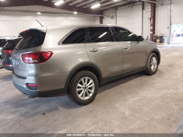 Photo 3 VIN: 5XYPGDA39KG552569 - KIA SORENTO 