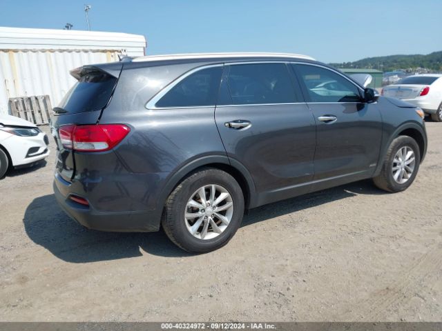 Photo 3 VIN: 5XYPGDA3XGG136635 - KIA SORENTO 