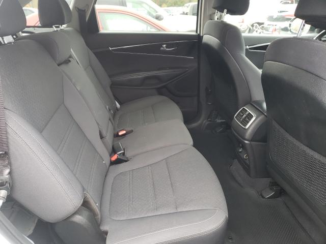 Photo 5 VIN: 5XYPGDA3XHG327117 - KIA SORENTO LX 