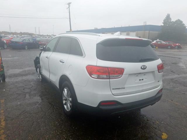 Photo 2 VIN: 5XYPGDA3XJG411184 - KIA SORENTO LX 