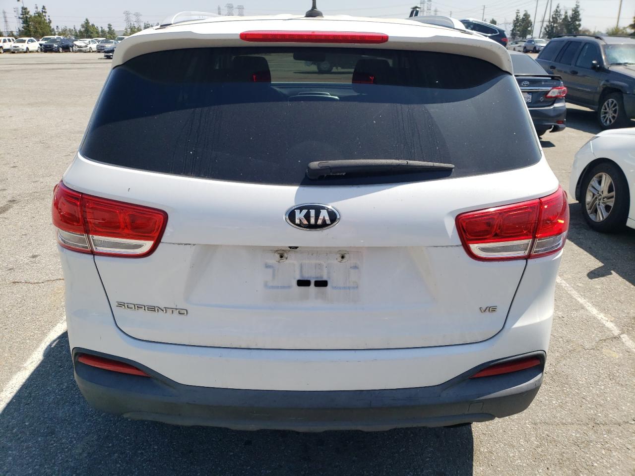 Photo 5 VIN: 5XYPGDA51GG137383 - KIA SORENTO 