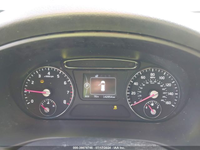 Photo 6 VIN: 5XYPGDA51GG161571 - KIA SORENTO 