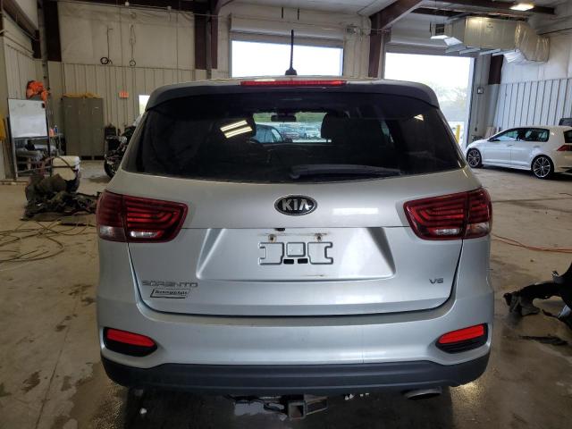 Photo 5 VIN: 5XYPGDA51KG483412 - KIA SORENTO LX 