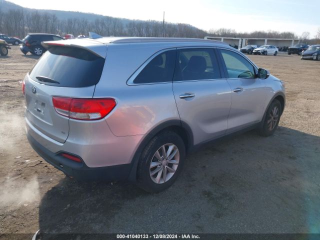 Photo 3 VIN: 5XYPGDA52GG108992 - KIA SORENTO 