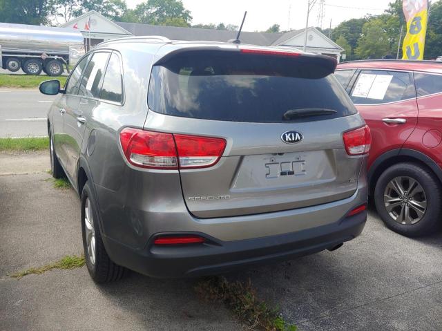 Photo 2 VIN: 5XYPGDA52GG137540 - KIA SORENTO LX 