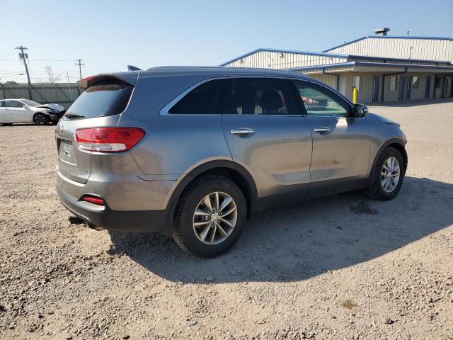 Photo 2 VIN: 5XYPGDA53HG317546 - KIA SORENTO LX 