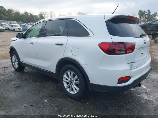 Photo 2 VIN: 5XYPGDA53KG560183 - KIA SORENTO 