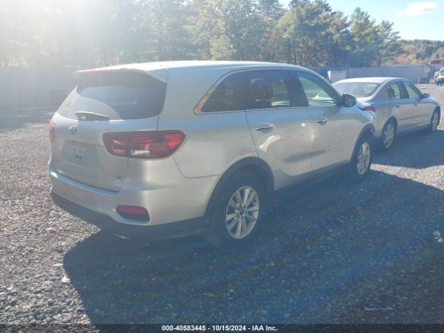 Photo 3 VIN: 5XYPGDA53KG562774 - KIA SORENTO 