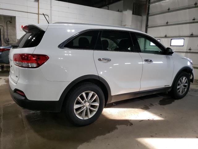 Photo 2 VIN: 5XYPGDA54GG160897 - KIA SORENTO LX 