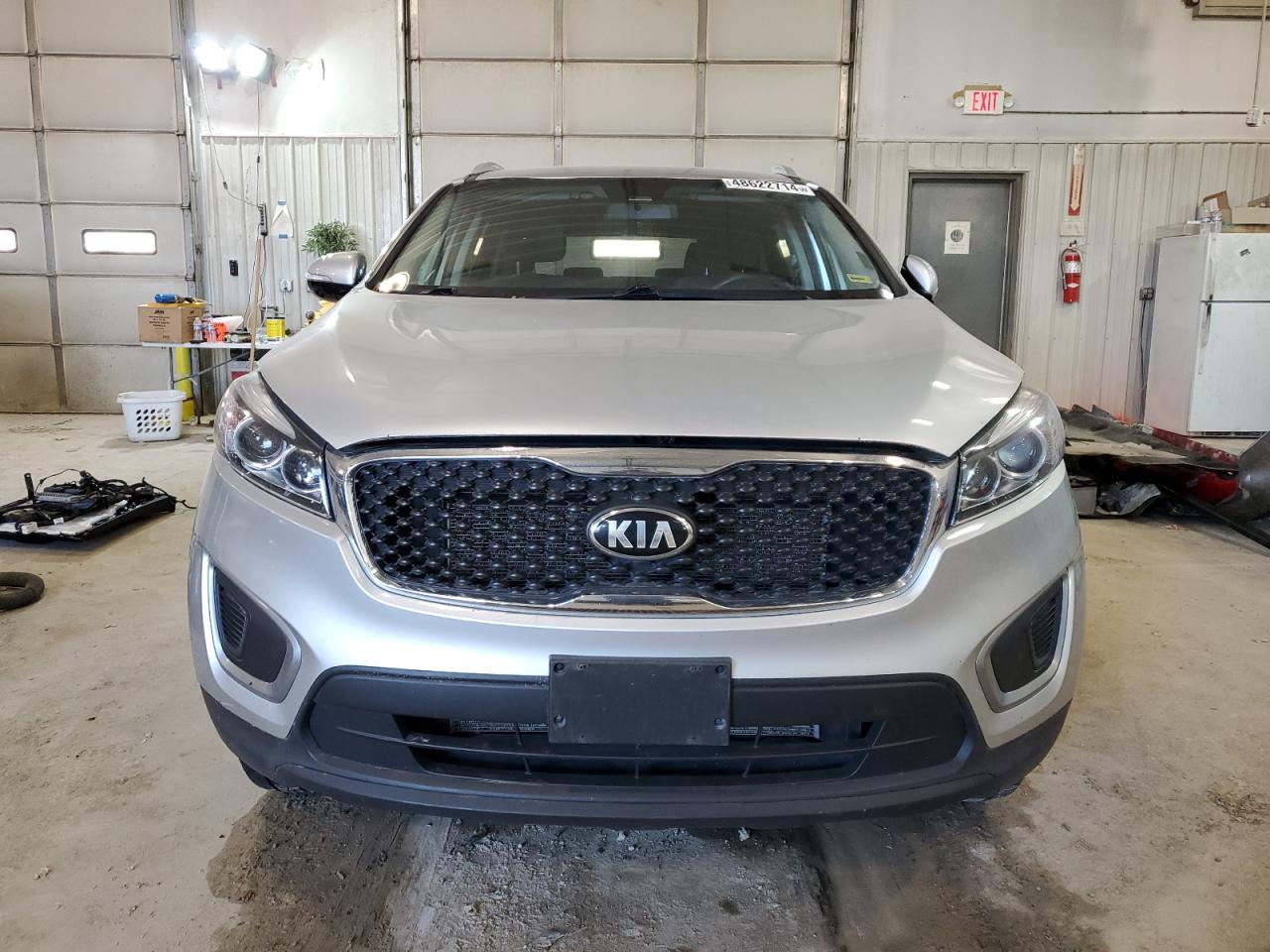 Photo 4 VIN: 5XYPGDA54GG174699 - KIA SORENTO 