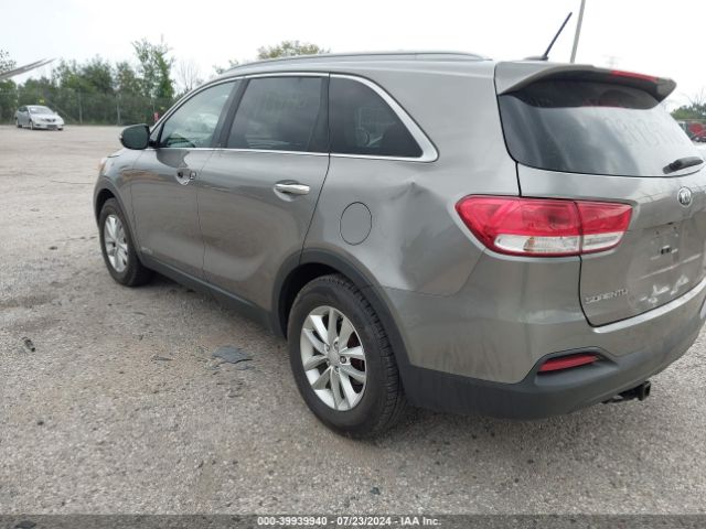 Photo 2 VIN: 5XYPGDA55GG138956 - KIA SORENTO 