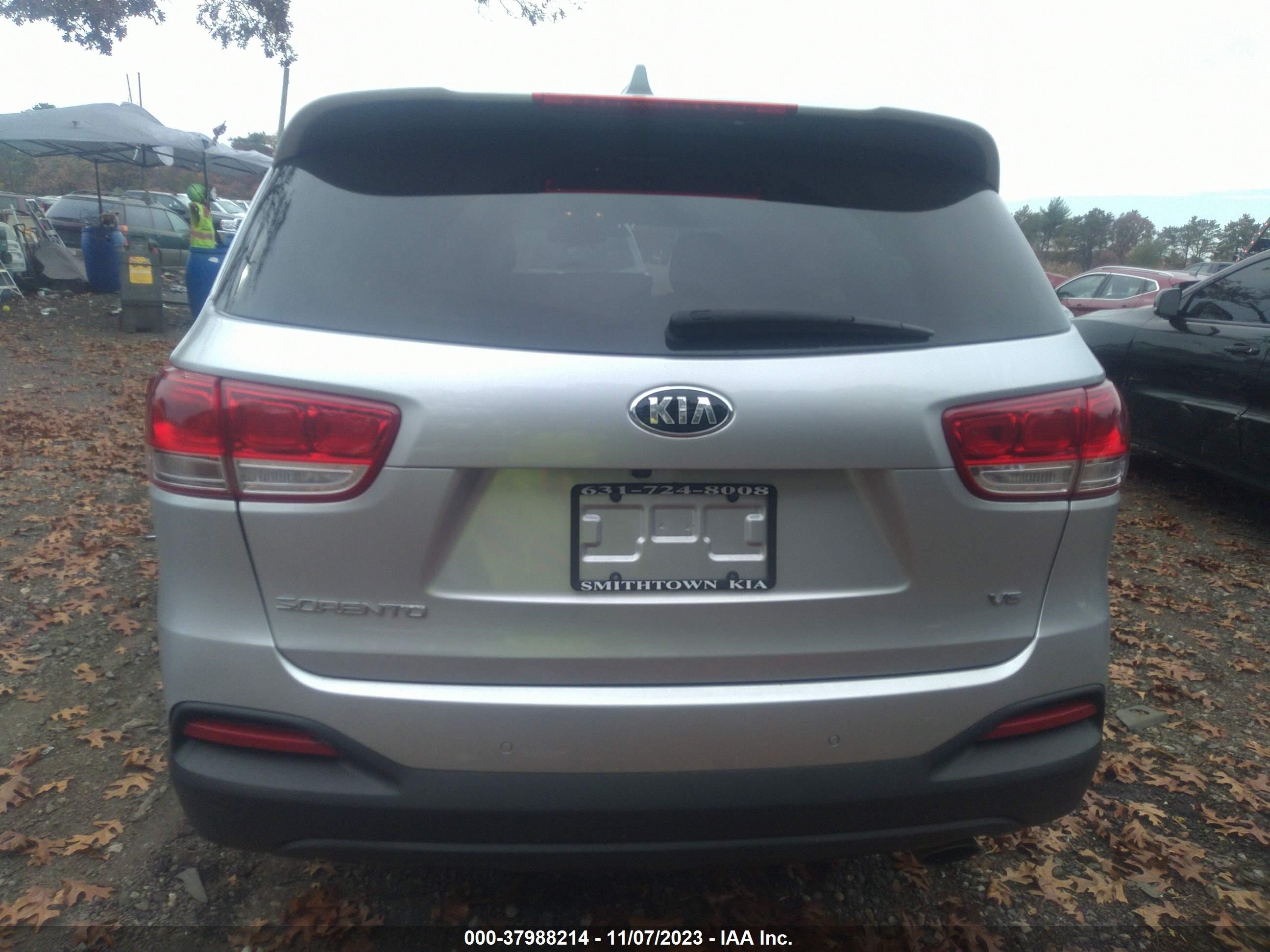 Photo 15 VIN: 5XYPGDA55GG155594 - KIA SORENTO 