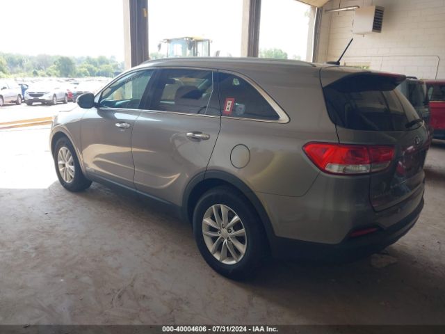 Photo 2 VIN: 5XYPGDA55HG221014 - KIA SORENTO 