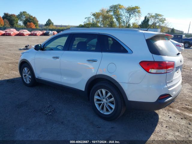 Photo 2 VIN: 5XYPGDA55HG321114 - KIA SORENTO 