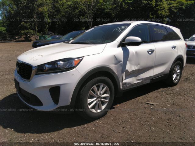 Photo 1 VIN: 5XYPGDA56KG437378 - KIA SORENTO LX 