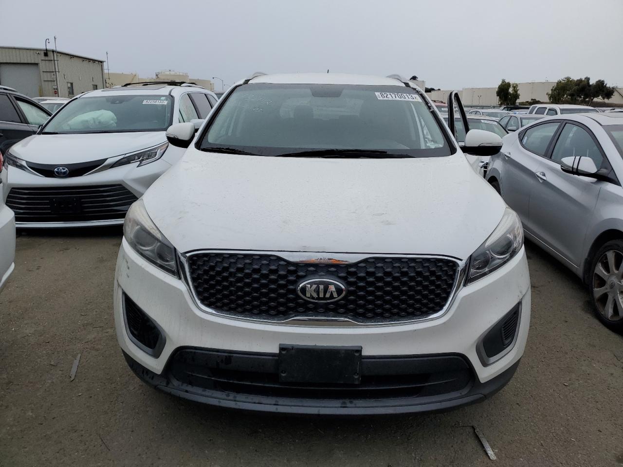 Photo 4 VIN: 5XYPGDA57GG135248 - KIA SORENTO 