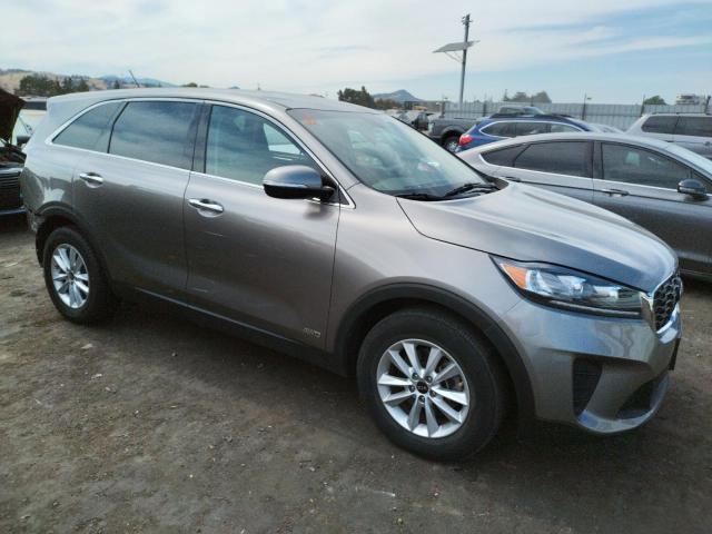 Photo 3 VIN: 5XYPGDA57KG483687 - KIA SORENTO LX 