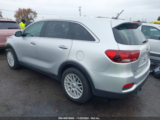 Photo 2 VIN: 5XYPGDA57KG570814 - KIA SORENTO 