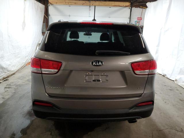 Photo 5 VIN: 5XYPGDA58JG374217 - KIA SORENTO LX 