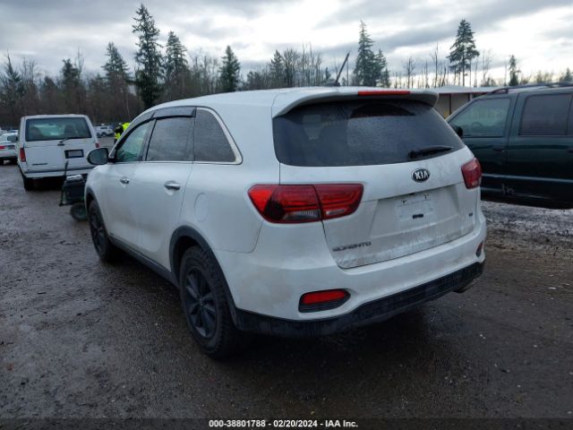 Photo 2 VIN: 5XYPGDA58KG437351 - KIA SORENTO 