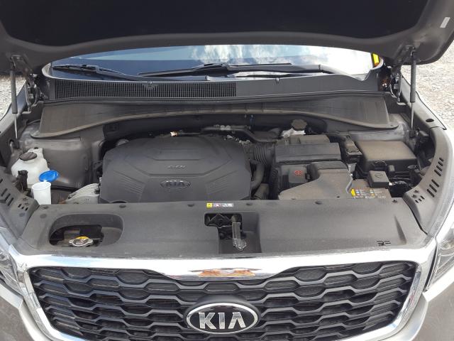 Photo 6 VIN: 5XYPGDA58KG440234 - KIA SORENTO LX 