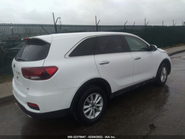 Photo 3 VIN: 5XYPGDA58KG486520 - KIA SORENTO 