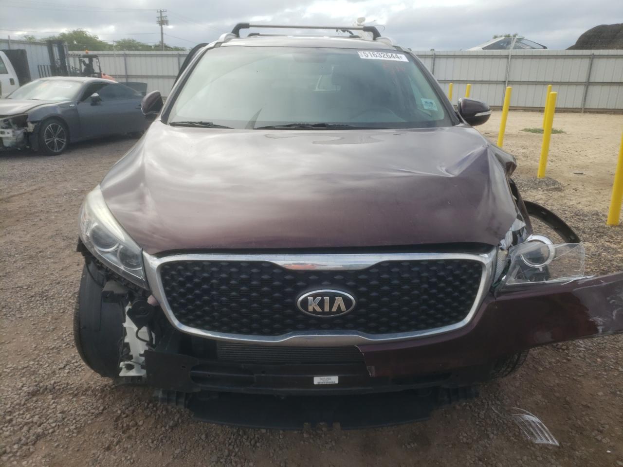 Photo 4 VIN: 5XYPGDA59HG316739 - KIA SORENTO 