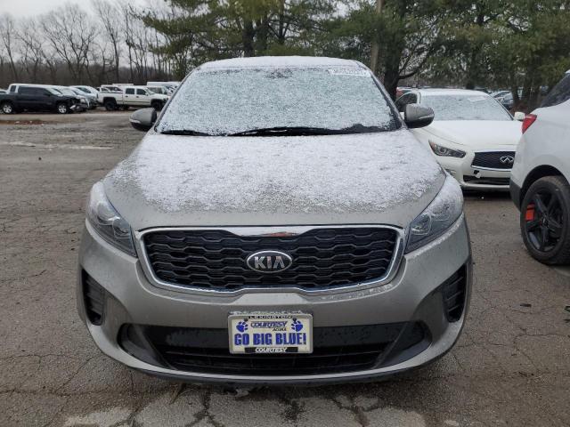 Photo 4 VIN: 5XYPGDA5XKG482257 - KIA SORENTO LX 