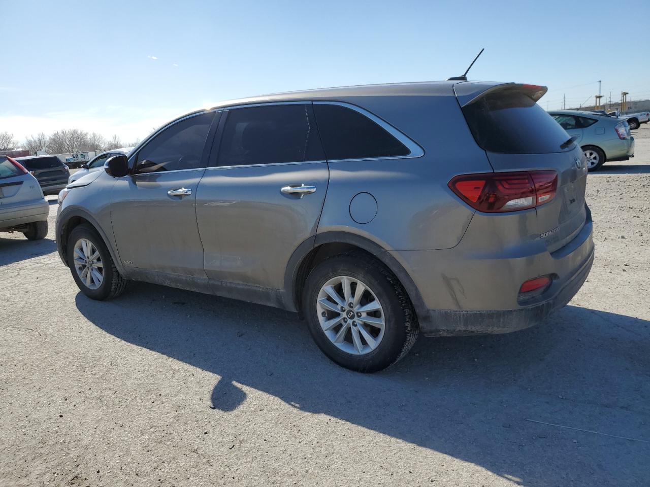 Photo 1 VIN: 5XYPGDA5XKG482999 - KIA SORENTO 