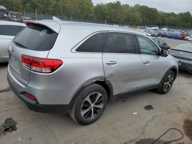 Photo 2 VIN: 5XYPH4A12HG280824 - KIA SORENTO EX 