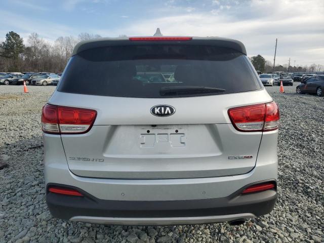 Photo 5 VIN: 5XYPH4A16GG013877 - KIA SORENTO EX 