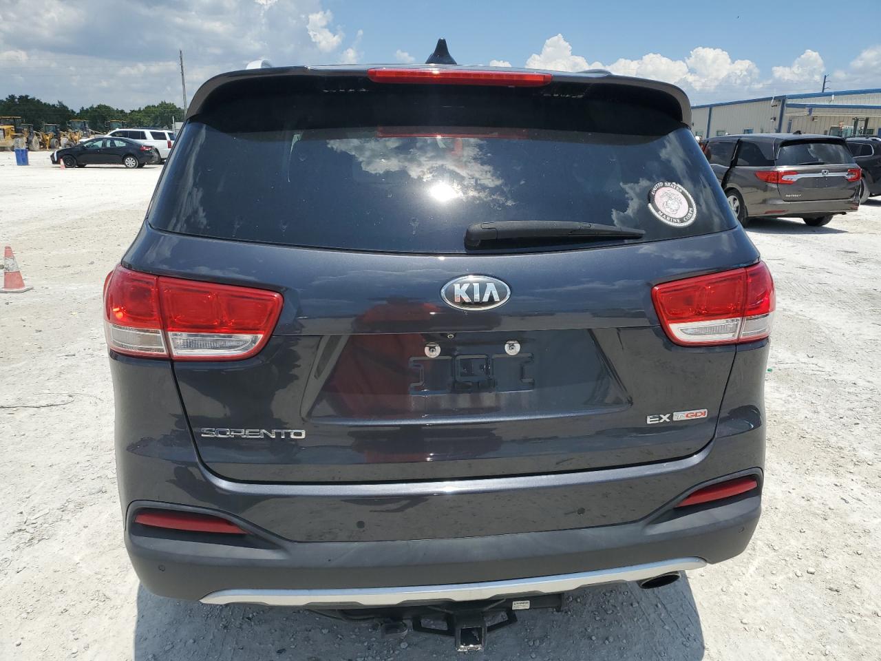 Photo 5 VIN: 5XYPH4A18JG393120 - KIA SORENTO 