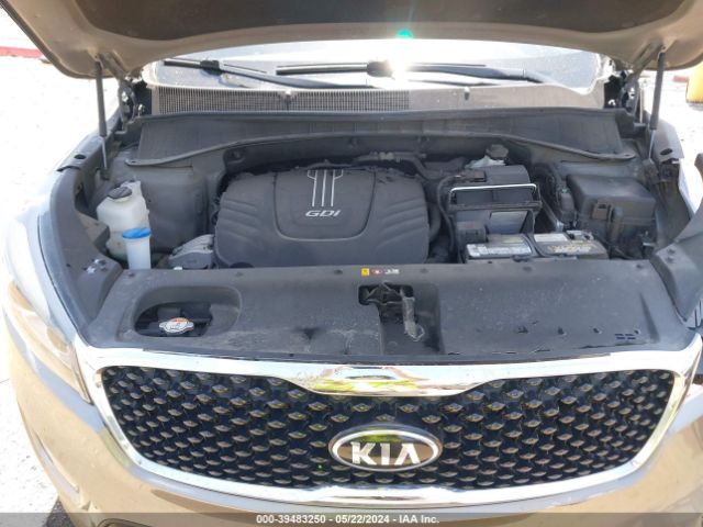 Photo 9 VIN: 5XYPH4A50GG044657 - KIA SORENTO 