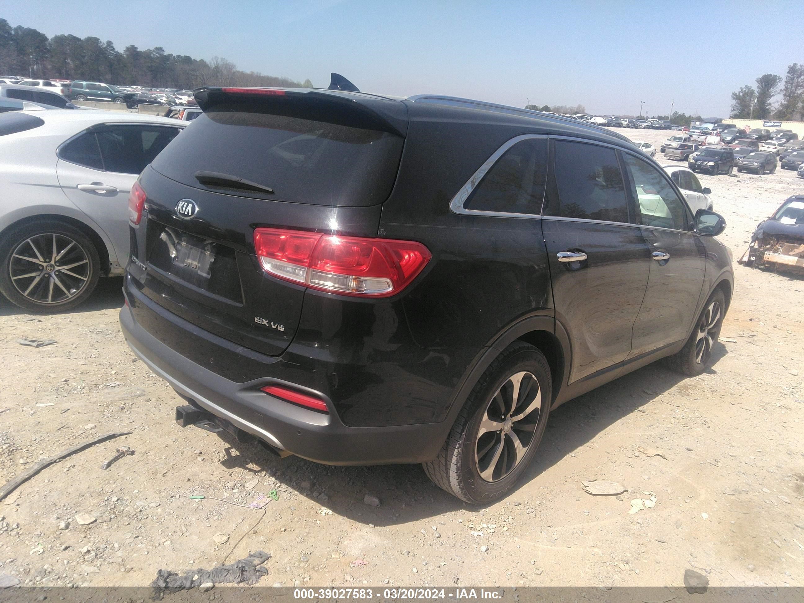 Photo 3 VIN: 5XYPH4A50GG100113 - KIA SORENTO 