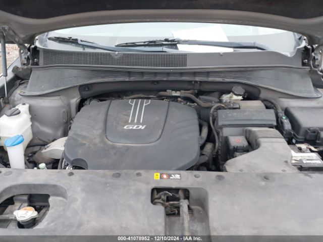 Photo 9 VIN: 5XYPH4A52GG149877 - KIA SORENTO 