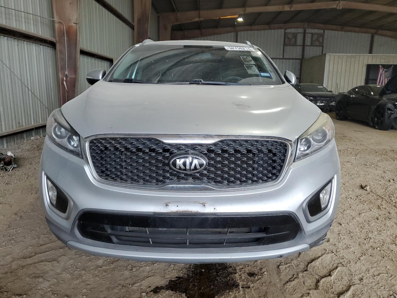 Photo 4 VIN: 5XYPH4A53GG106729 - KIA SORENTO 