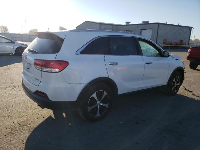 Photo 2 VIN: 5XYPH4A53GG153257 - KIA SORENTO EX 