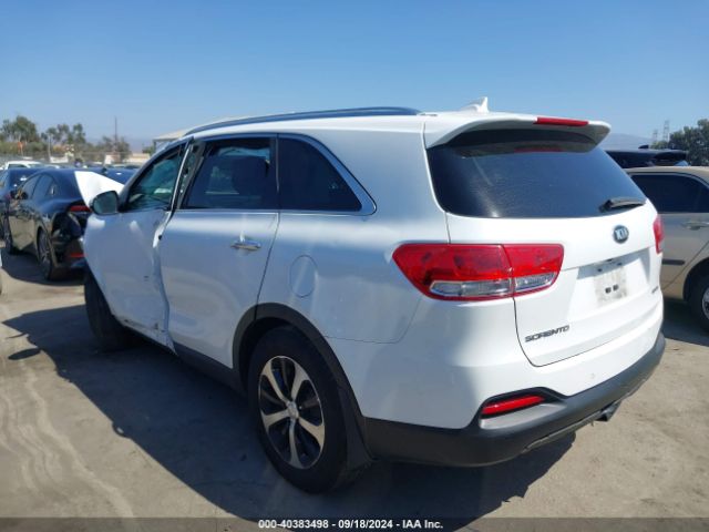 Photo 2 VIN: 5XYPH4A55JG367612 - KIA SORENTO 