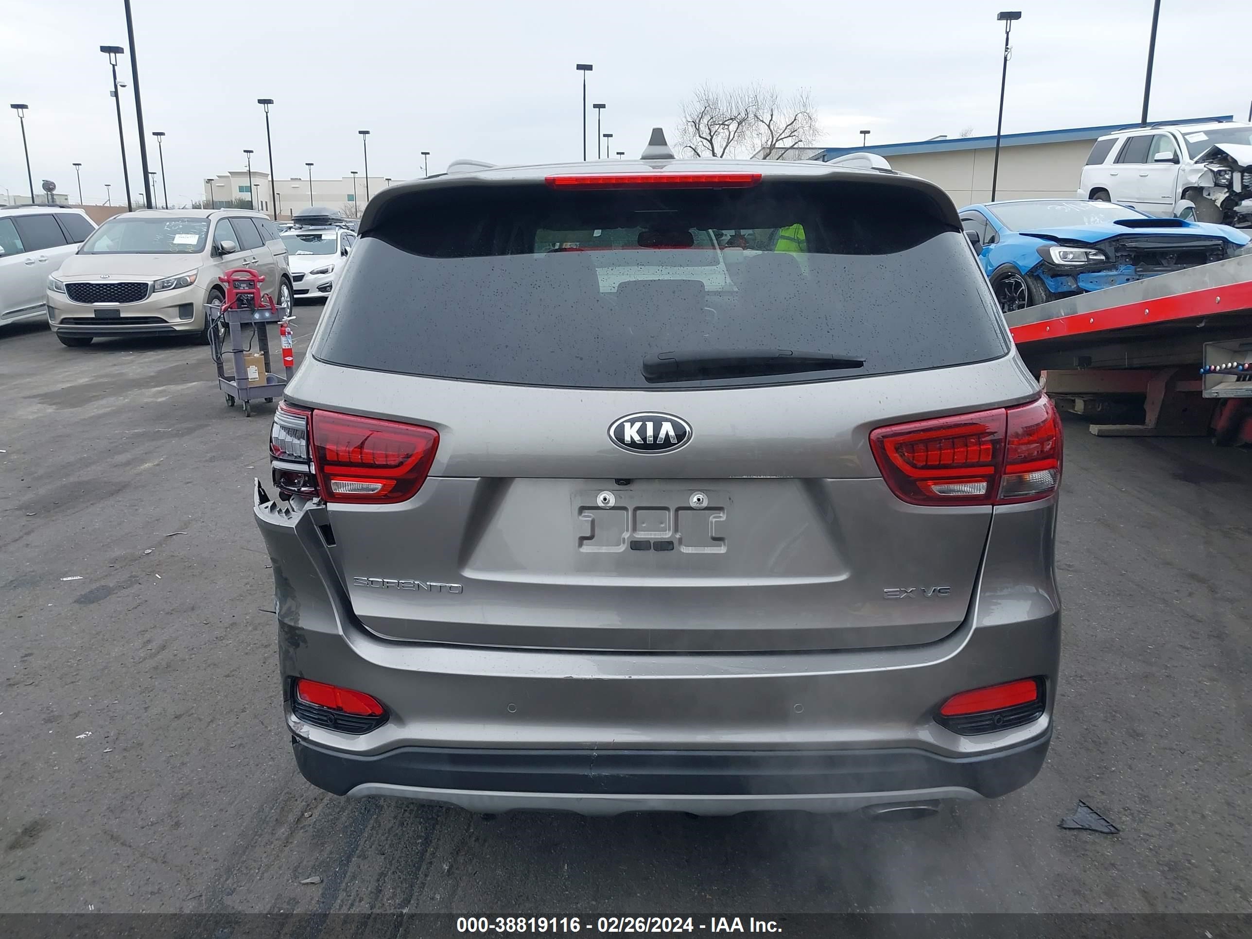 Photo 15 VIN: 5XYPH4A58KG478222 - KIA SORENTO 