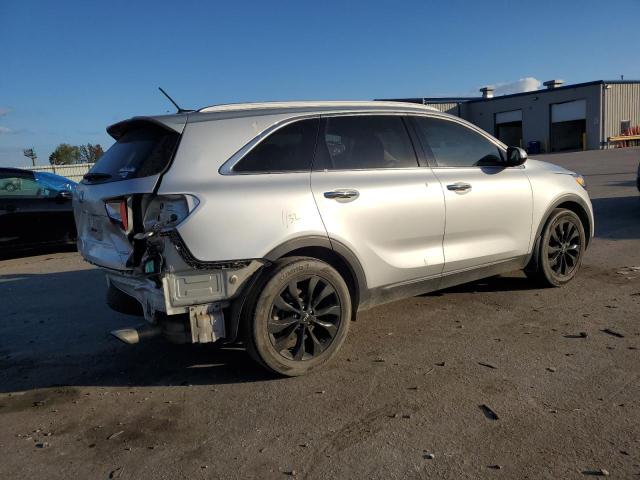 Photo 2 VIN: 5XYPH4A58LG710285 - KIA SORENTO EX 