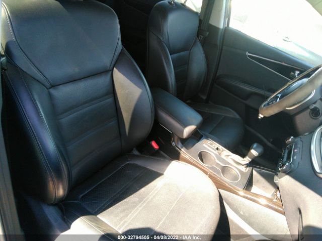 Photo 4 VIN: 5XYPH4A59KG515097 - KIA SORENTO 