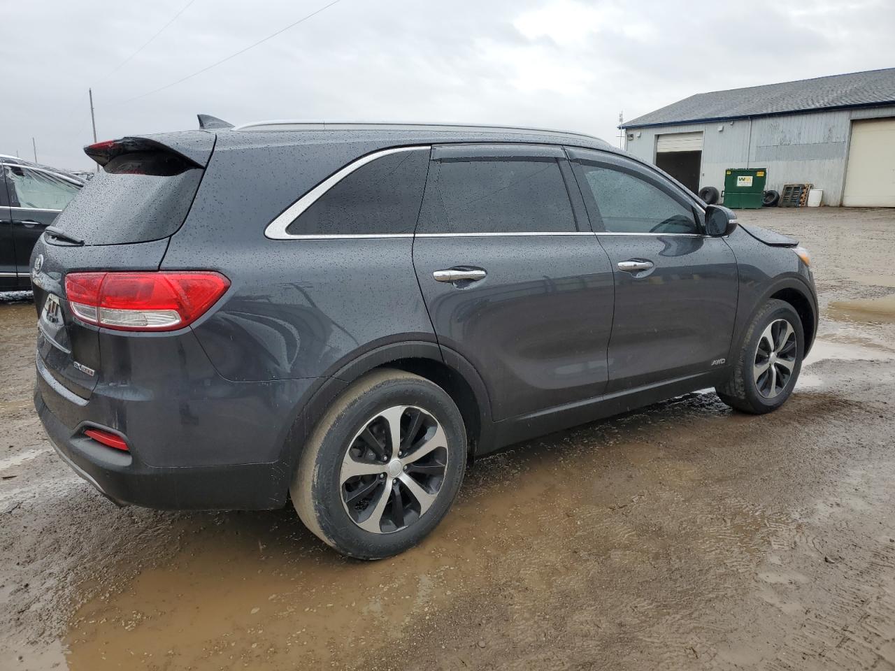 Photo 2 VIN: 5XYPHDA17JG376129 - KIA SORENTO 