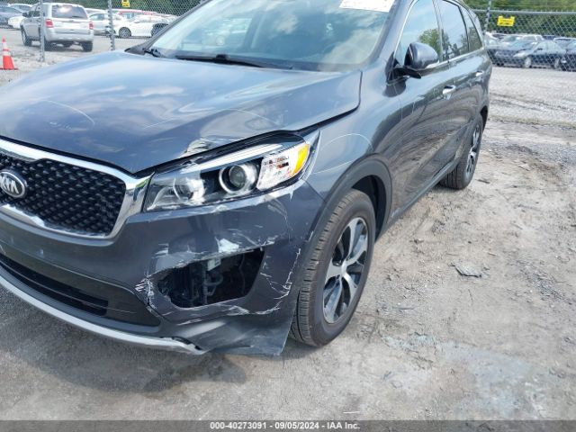 Photo 5 VIN: 5XYPHDA1XJG359535 - KIA SORENTO 