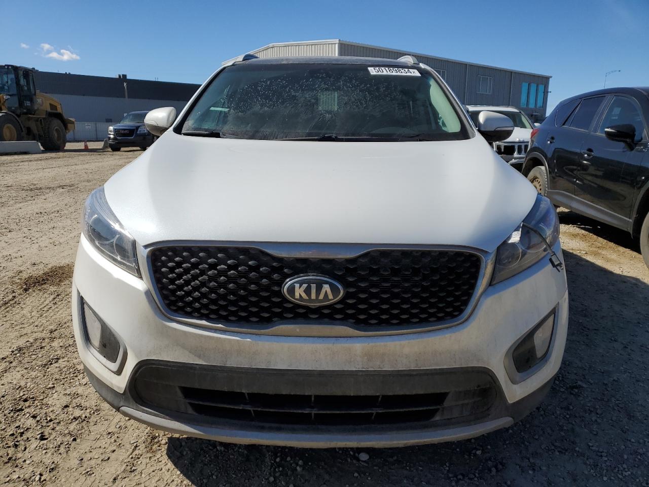 Photo 4 VIN: 5XYPHDA50JG382051 - KIA SORENTO 