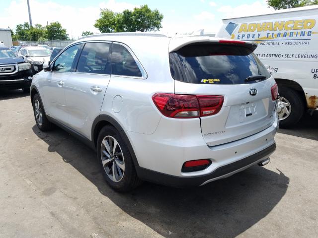 Photo 2 VIN: 5XYPHDA51KG450813 - KIA SORENTO EX 